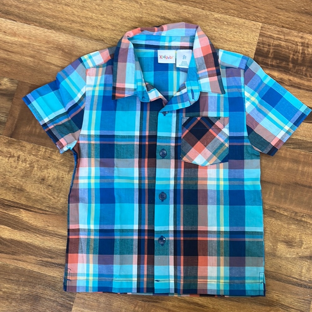NWOT boys midgets button shirt size 3T